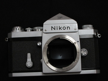 Nikon F アイレベル （シルバー） ボディ