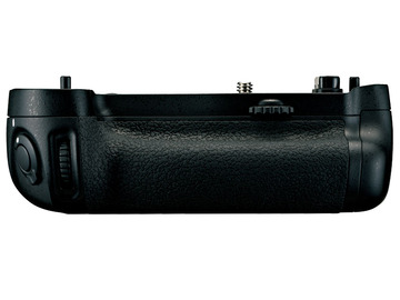 Nikon マルチパワーバッテリーパック MB-D16 (D750用）