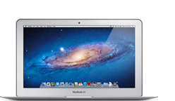 Apple MacBook Air 11インチ カスタマイズモデル (Mid 2011)