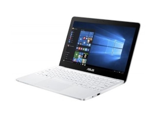 ASUS VivoBook E200HA E200HA-8350W ホワイト【Atom X5-Z8350 4G 32G(eMMC) WiFi 11LCD(1366x768) Win10H】