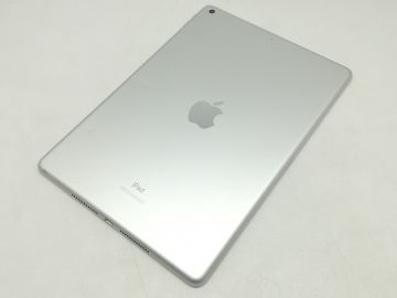 Apple iPad（第8世代） Wi-Fiモデル 128GB シルバー MYLE2J/A