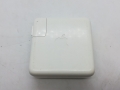 Apple USB-C 電源アダプタ 61W（A1718） MNF72J/A