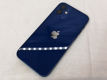 Apple au 【SIMロック解除済み】 iPhone 12 128GB ブルー MGHX3J/A