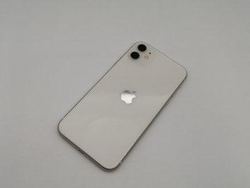 Apple docomo 【SIMロック解除済み】 iPhone 11 64GB ホワイト MHDC3J/A（後期型番）