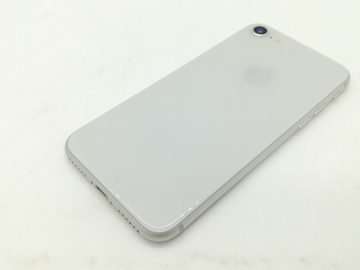 Apple au 【SIMロック解除済み】 iPhone 8 64GB シルバー MQ792J/A