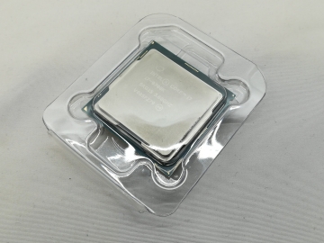Intel Core i7-9700K (3.6GHz/TB:4.9GHz/SRG15/R0) BOX LGA1151/8C/8T/L3 12M/UHD630/TDP95W