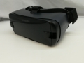 SAMSUNG Gear VR with Controller SM-R325 Orchid Gray（海外版）