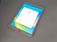 じゃんぱら-Apple iPad（第8世代） Wi-Fiモデル 128GB ゴールド MYLF2J 